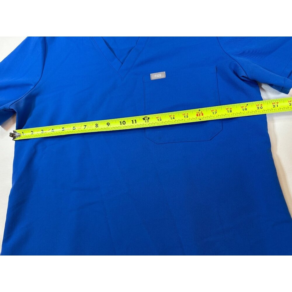 Figs Women's Short Sleeve V-Neck Scrub Top in Royal Blue - Picture 5 of 7
